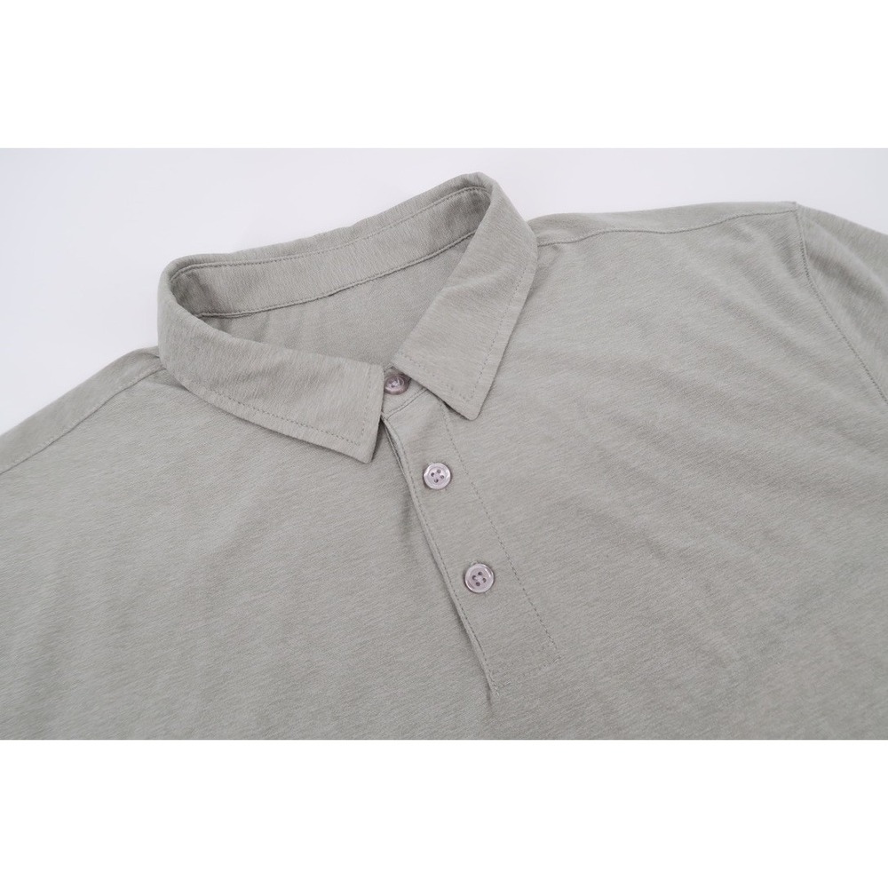 Vuori Strato Tech Polo Shirt Mens Medium Gray Short Sleeve Performance V188